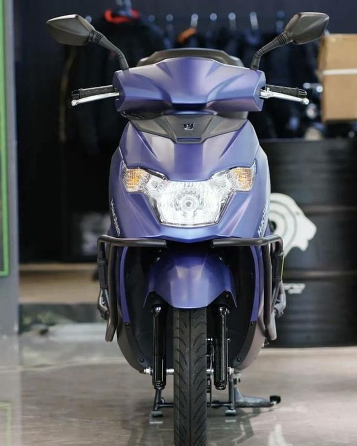 Sức mạnh vận hành của Haojue VX125 Tiger Shark đến từ khối động cơ xăng ESS xi-lanh đơn