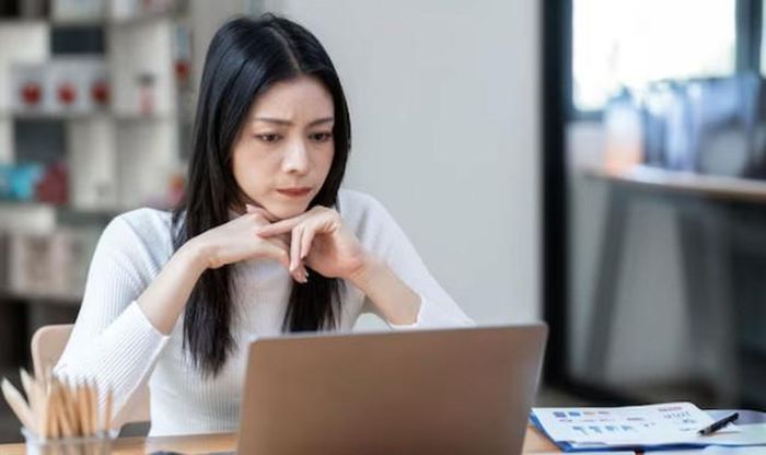 Sư Tử sống thẳng thắn, quyết đoán, dám nghĩ dám làm nên thường tạo cảm giác rất khó bị đánh gục. Thế nhưng, phía sau vẻ ngoài ấy lại là một trái tim giàu cảm xúc. Ảnh minh họa