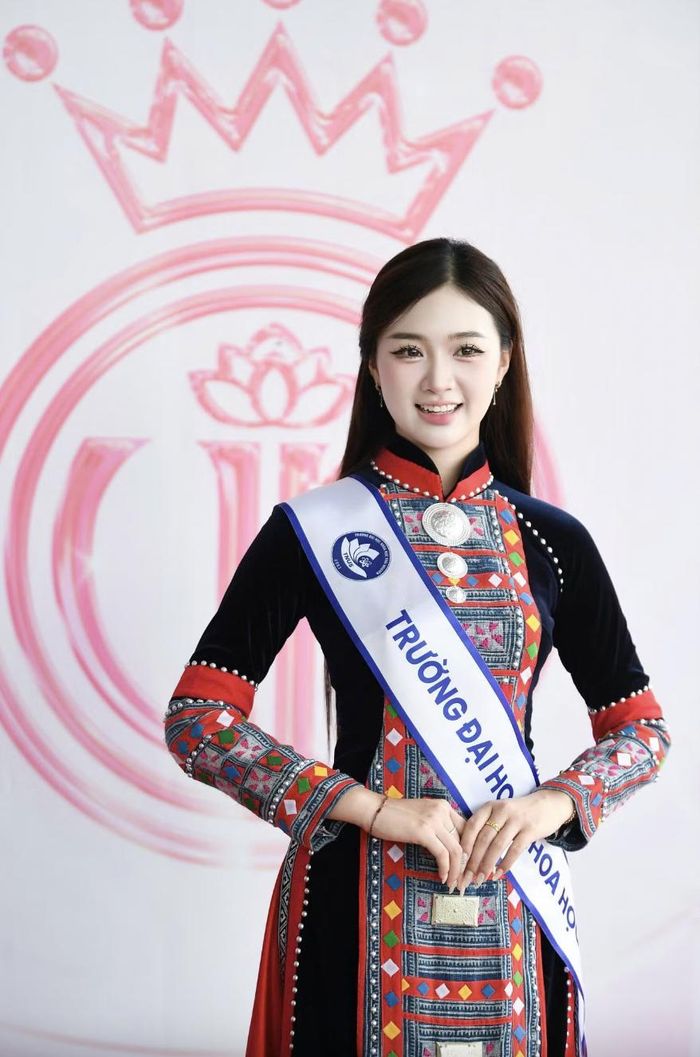Ngọc Mai cho biết cô theo đuổi ngành báo chí vì hiểu được sức mạnh của truyền thông trong việc truyền tải, quảng bá những nét đẹp văn hóa truyền thống của quê hương Thái Nguyên tới bạn bè trong nước và quốc tế.