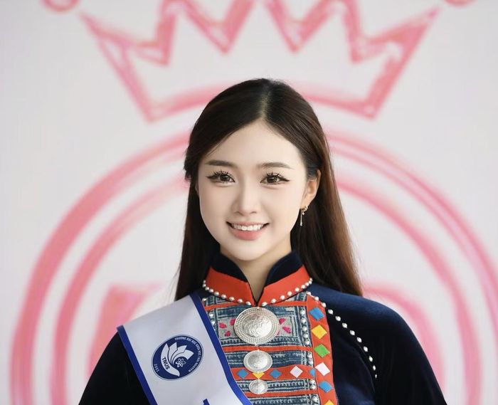 Nguyễn Ngọc Mai - nữ sinh năm thứ nhất, chuyên ngành Báo chí - Truyền thông, Trường Đại học Khoa học - Đại học Thái Nguyên đang là gương mặt gây chú ý tại Hoa hậu Việt Nam 2026.