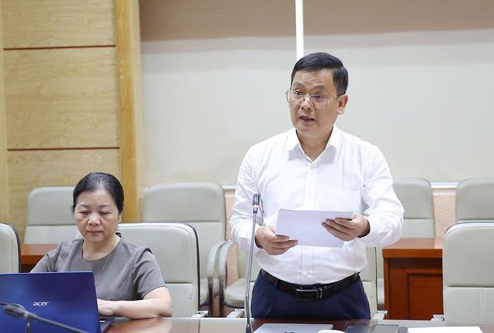 TS.BS Vương Ánh Dương - Phó Cục trưởng Cục Quản lý Khám chữa bệnh, Bộ Y tế báo cáo dự thảo Kế hoạch.