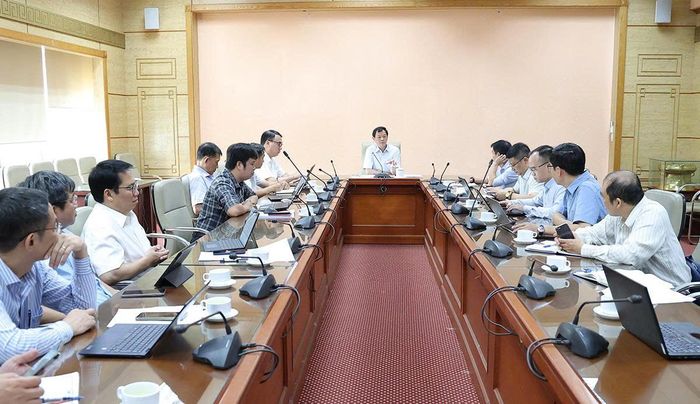 Quang cảnh cuộc họp.