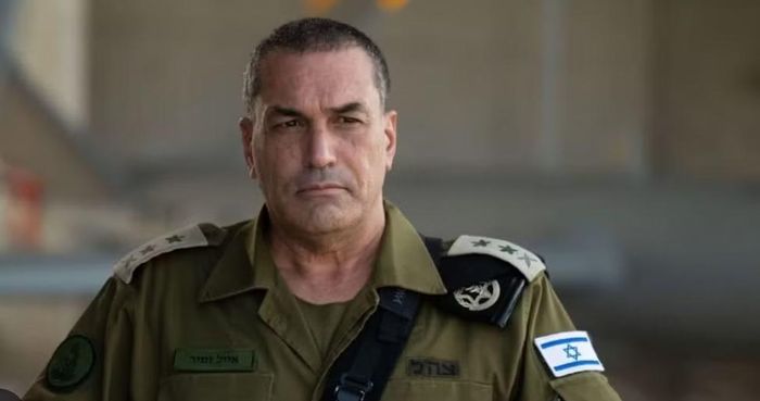 Theo ông Zamir, hệ thống phòng không Israel vẫn duy trì trạng thái sẵn sàng cao để bảo vệ người dân. Ông đồng thời cảnh báo IDF sẽ đáp trả quyết liệt nếu Iran trực tiếp tấn công Israel.