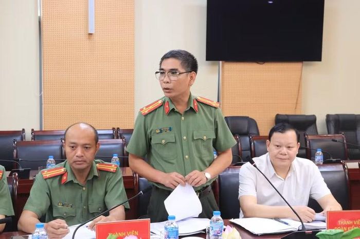 Thượng tá Ngô Tiến Ngọc, Ủy viên Ủy ban kiểm tra Đảng ủy CATP, Thư ký Đoàn kiểm tra báo cáo tại hội nghị