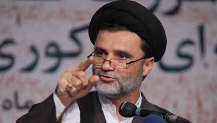 Ngày 14/7, nghị sĩ Mahmoud Nabavian cùng một nghị sĩ có quan điểm tương tự đã bị miễn nhiệm khỏi Ủy ban An ninh Quốc gia của Quốc hội Iran. Nhiều chuyên gia cho rằng đây là động thái của Chủ tịch Quốc hội Ghalibaf nhằm thu hẹp ảnh hưởng của nhóm cứng rắn trong bộ máy.