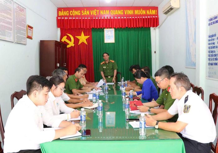 Quang cảnh cuộc họp. Ảnh: Tiến Dũng