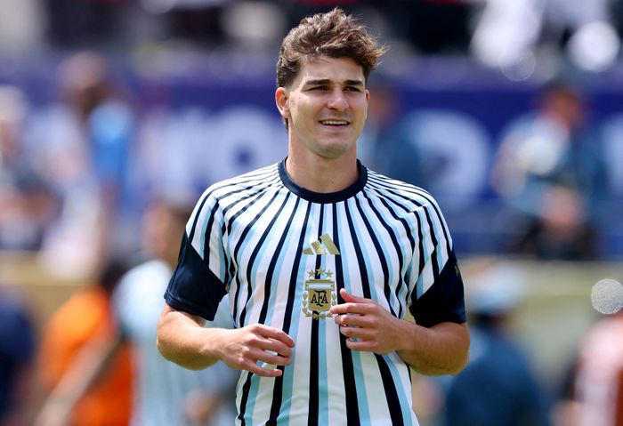  Argentina phải xây dựng lối chơi mới thay vì chờ đợi một cầu thủ khác thay thế Messi. 