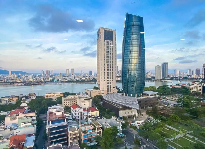 UBND thành phố Đà Nẵng xác định tháo gỡ các dự án tồn đọng là nhiệm vụ trọng tâm nhằm khơi thông nguồn lực phát triển trong năm 2026.