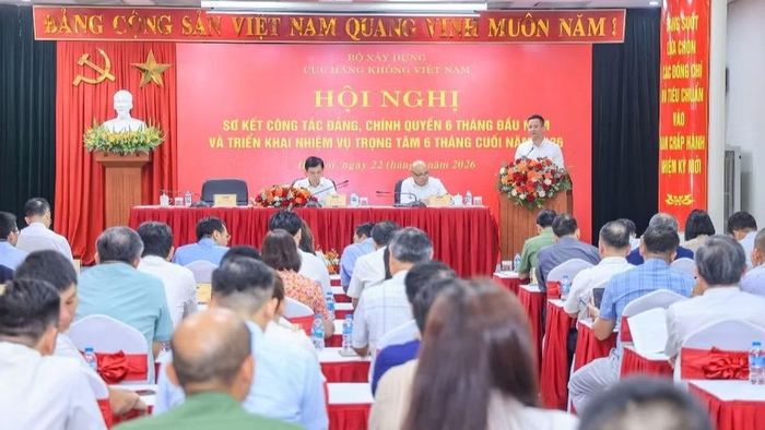 Toàn cảnh hội nghị.