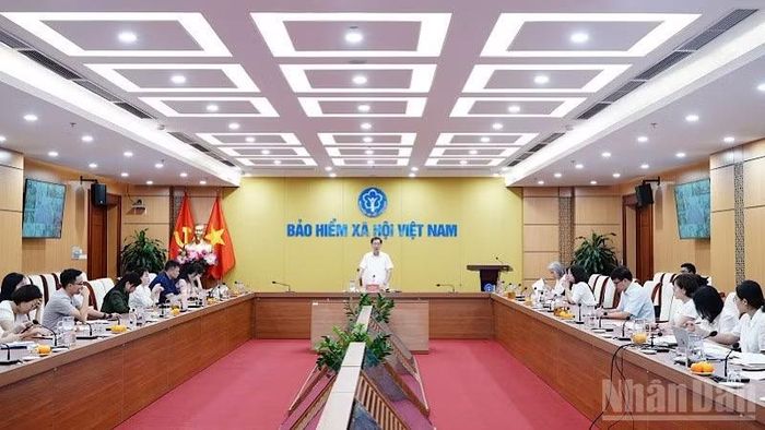 Toàn cảnh Hội nghị trực tuyến với các địa phương của Bảo hiểm xã hội Việt Nam.