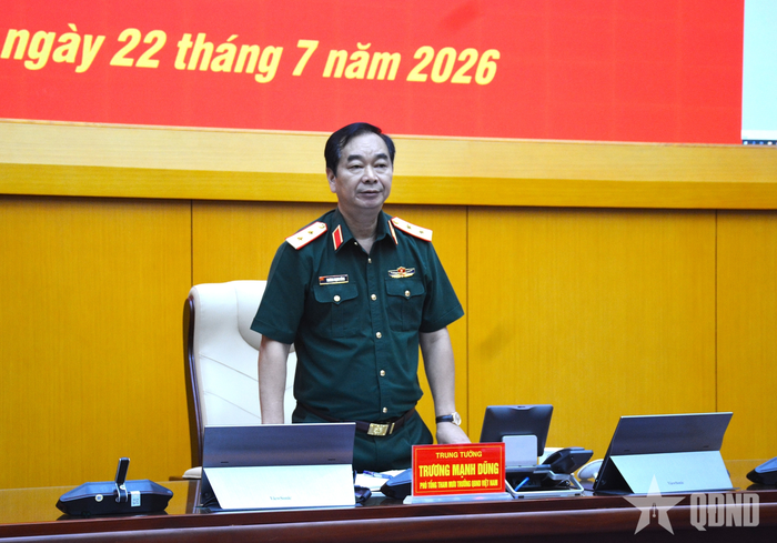 Trung tướng Trương Mạnh Dũng phát biểu tại buổi làm việc.