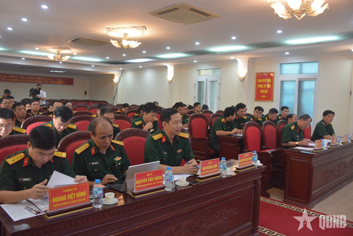  Các đại biểu dự hội nghị.