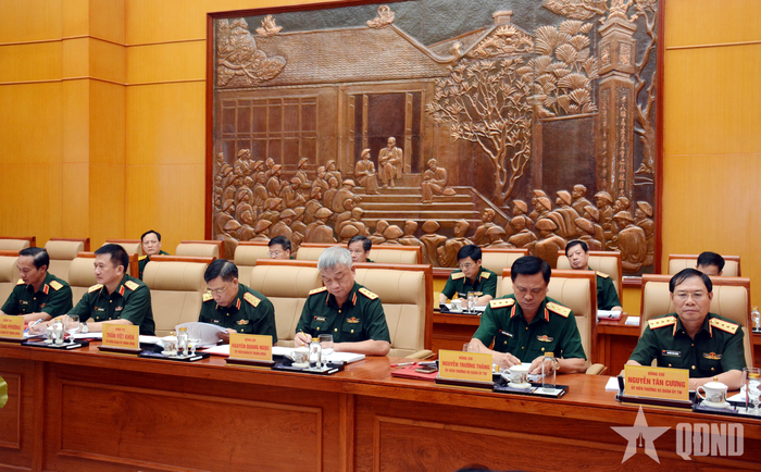  Đại tướng Nguyễn Tân Cương và các đại biểu dự hội nghị.