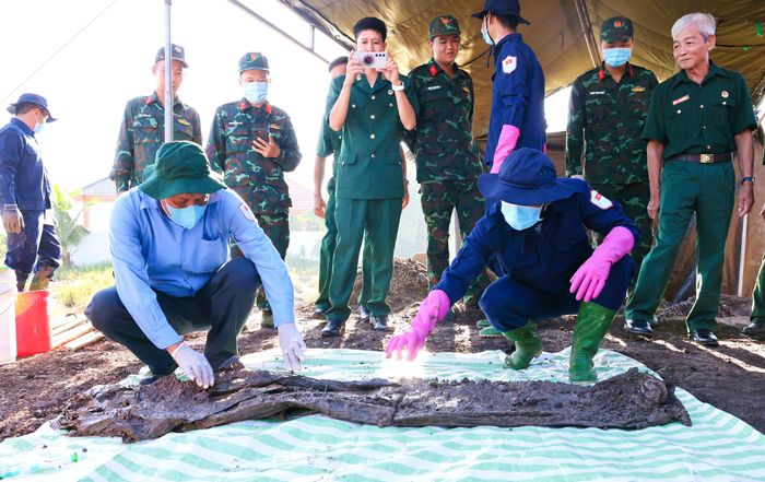 Hài cốt liệt sĩ được cho là liệt sĩ Nguyễn Thị Út được tìm thấy sau 57 năm