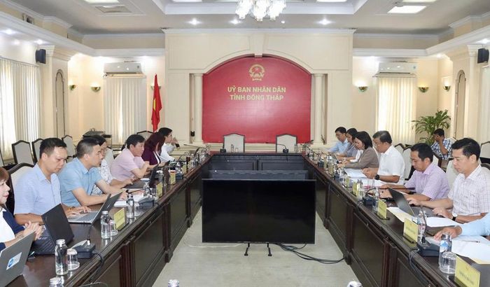 UBND tỉnh Đồng Tháp làm việc với Đoàn công tác Bộ NN-MT về các chương trình hợp tác nông nghiệp Việt Nam - Hàn Quốc. Ảnh: NGỌC PHÚC