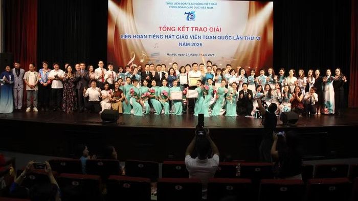 Tiết mục của Trường Đại học Sư phạm Hà Nội được Ban tổ chức trao giải Đặc biệt.