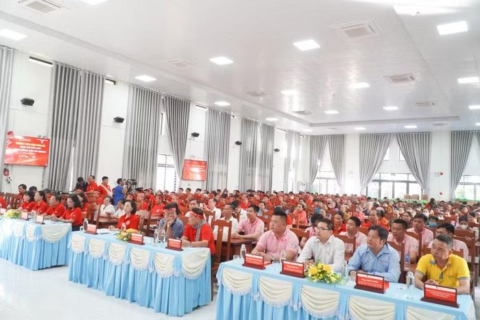 Quang cảnh buổi lễ.