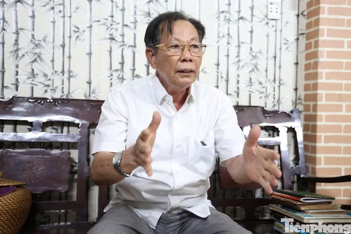 Bác sĩ Trần Văn Bản tin rằng công nghệ ADN sẽ nối dài hành trình tìm kiếm và trả lại tên cho những người lính còn nằm trong các ngôi mộ vô danh. (Ảnh: Nguyễn Tiến)