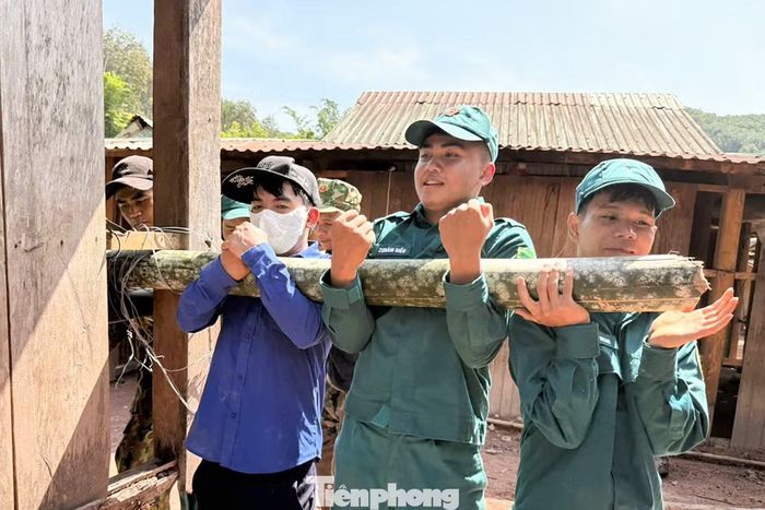 Theo chính quyền địa phương, thôn Cha Vi từng chịu ảnh hưởng nặng nề bởi tình trạng sạt lở sau các đợt mưa lớn cuối năm ngoái. Để bảo đảm an toàn lâu dài cho người dân, địa phương triển khai dự án san lấp, mở rộng khu dân cư cũ để tái định cư cho các hộ.