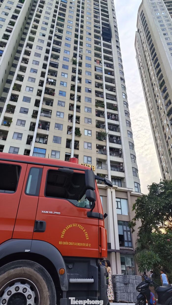 Hơn 17h đám cháy được dập tắt. Ảnh: Thanh Hà