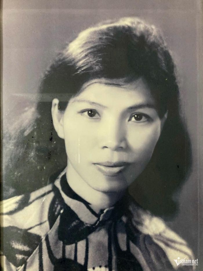 NSND Nguyễn Thị Hiển lúc trẻ.