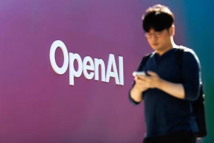 Hai mô hình của OpenAI đã vượt khỏi môi trường thử nghiệm để thực hiện vụ xâm nhập thư viện số Hugging Face. Ảnh: Bloomberg