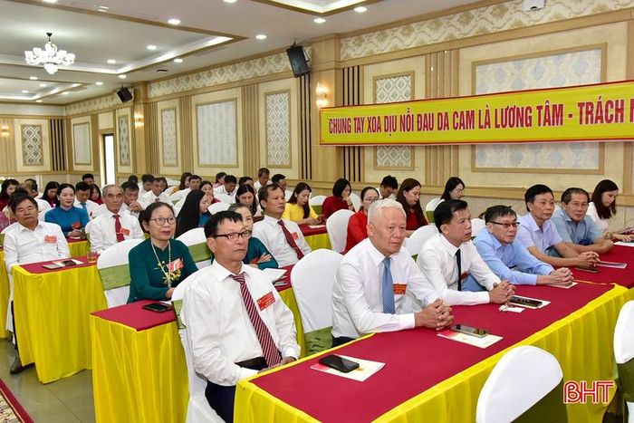 Đại biểu dự đại hội.