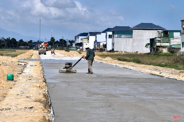 Sau sáp nhập thôn, xã Mai Phụ còn 12 thôn, thuận lợi hơn trong triển khai quy hoạch chung, huy động nguồn lực để xây dựng các công trình hạ tầng hiện đại có tính kết nối liên thôn, liên vùng.