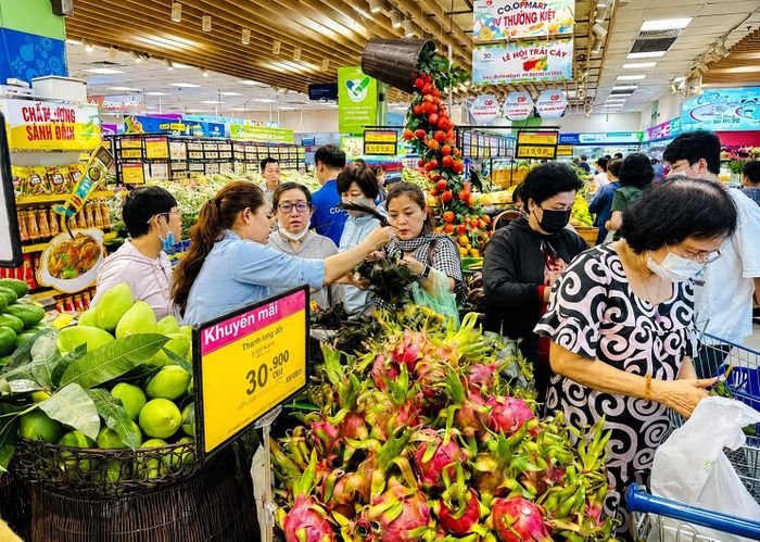 Hàng Việt chất lượng cao được bày bán tại các hệ thống bán lẻ hiện đại, góp phần nâng cao giá trị nông sản và thúc đẩy tiêu dùng nội địa.