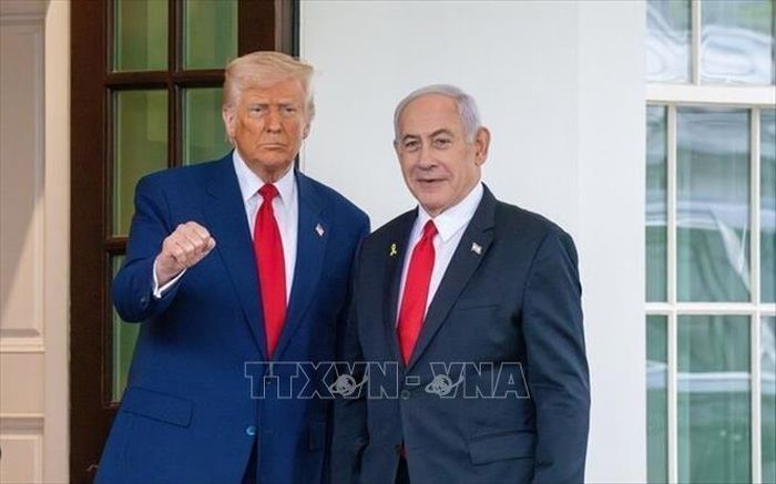 Tổng thống Mỹ Donald Trump (trái) và Thủ tướng Israel Benjamin Netanyahu. Ảnh: IRNA/TTXVN