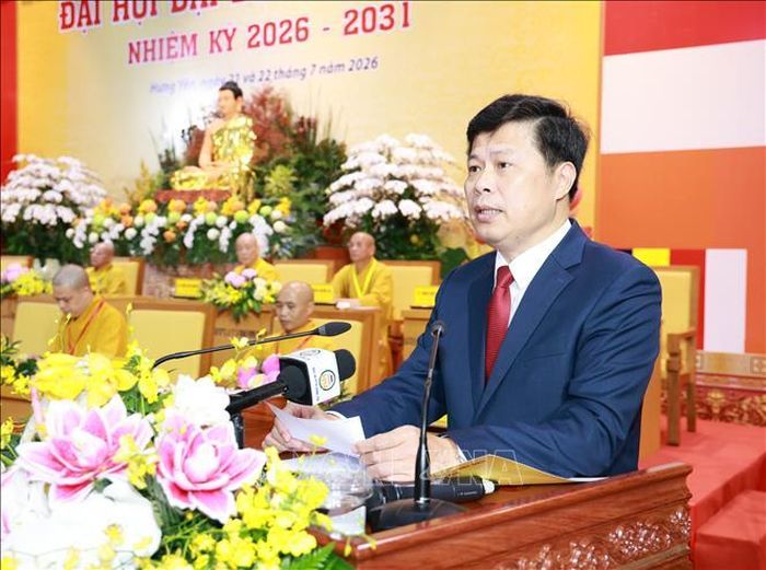 Ông Trần Quốc Toản, Phó Bí thư Thường trực Tỉnh ủy, Chủ tịch Ủy ban MTTQ Việt Nam tỉnh phát biểu tại Đại hội.