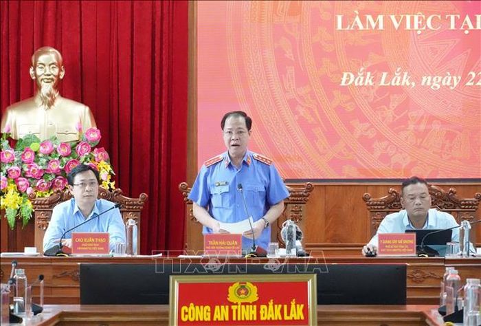 Ông Trần Hải Quân, Phó Viện trưởng Viện kiểm sát nhân dân tối cao, phát biểu.