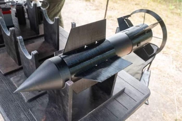 Bom dẫn đường mới "Firefly" dùng cho UAV do Ukraine phát triển. Ảnh: Wforum.