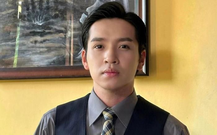 Bạch Công Khanh là cái tên thực lực của làng giải trí, ghi dấu ấn từ sân khấu âm nhạc đến màn ảnh.