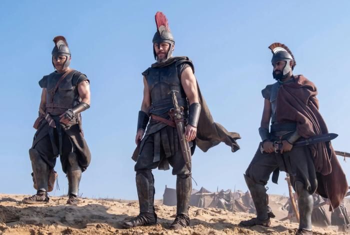 Doanh thu tuần đầu ấn tượng giúp tác phẩm The Odyssey vượt qua nhiều dự án điện ảnh đình đám ra mắt trước đó. Ảnh: NSX