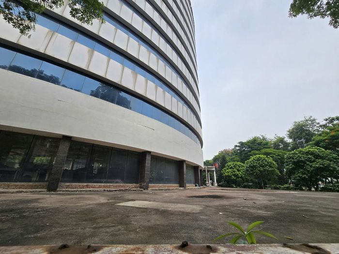 Đến nay, Bệnh viện Quốc tế Hoa Kỳ - Hà Nội vẫn là một trong những là một trong những dự án lớn sử dụng vốn ngoài ngân sách chậm triển khai trên địa bàn thành phố. Nhiều người dân mong muốn các cơ quan chức năng sớm có giải pháp tháo gỡ những vướng mắc của dự án, tránh lãng phí đất đai, nguồn lực đầu tư, đồng thời khôi phục cảnh quan đô thị cho khu vực.