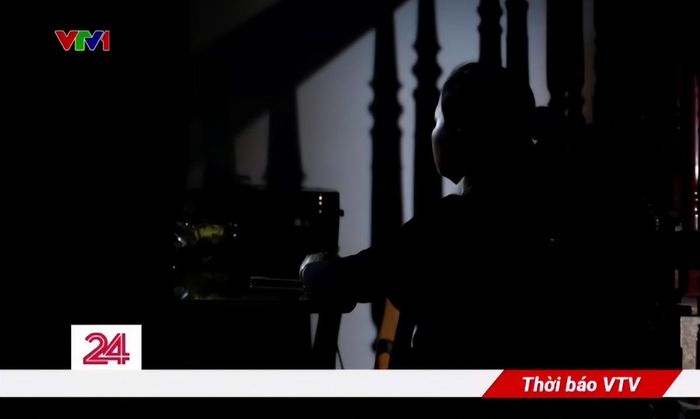 Người phụ nữ mất 600 triệu đồng vì cuộc gọi mạo danh người thân bằng AI. Ảnh: VTV