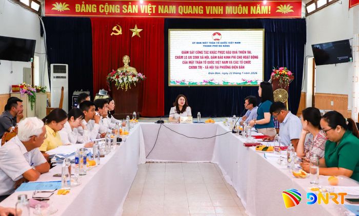 Quang cảnh buổi giám sát. Ảnh: NGỌC PHÚ