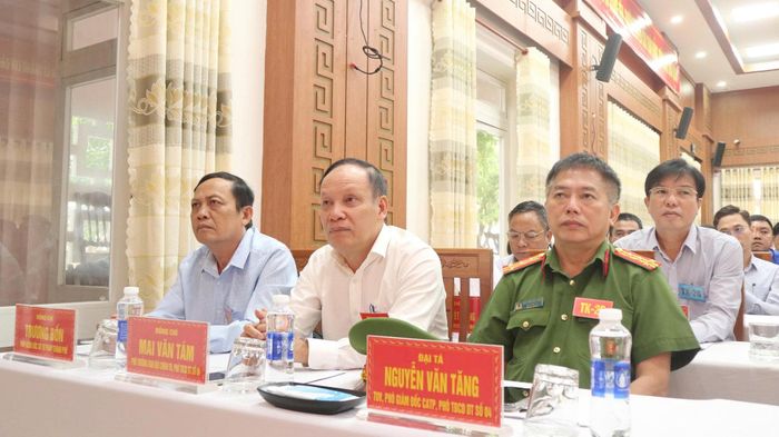 Các đại biểu dự khai mạc. Ảnh: TUẤN KIỆT