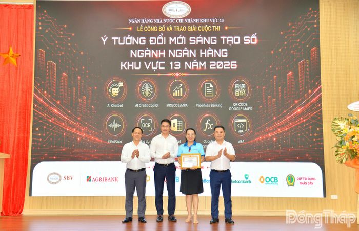 Trao giải Nhất Cuộc thi “Ý tưởng đổi mới sáng tạo số ngành Ngân hàng Khu vực 13” năm 2026.