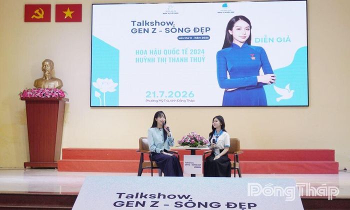 Hoa hậu Việt Nam 2022, Hoa hậu Quốc tế 2024 Huỳnh Thị Thanh Thủy giao lưu, chia sẻ tại Talkshow “Gen Z - Sống đẹp”.