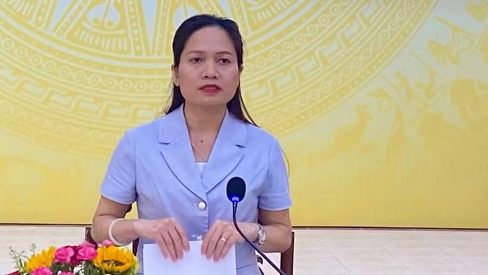 Phó Trưởng đoàn chuyên trách Đoàn ĐBQH tỉnh Siu Hương đề nghị các sở, ngành hỗ trợ địa phương tháo gỡ khó khăn thuộc thẩm quyền. Ảnh: Trung Nghĩa