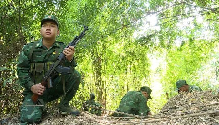  Lực lượng biên phòng tỉnh tuần tra, kiểm soát, bảo vệ vững chắc chủ quyền, an ninh biên giới. Ảnh: P.N 