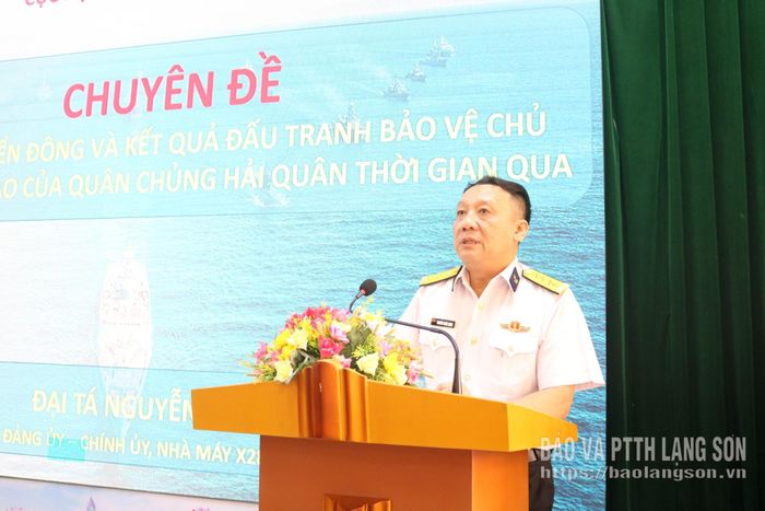 Lãnh đạo Nhà máy X28, Cục Hậu cần - Kỹ thuật Hải quân thông tin tình hình Biển Đông thời gian gần đây tại hội nghị