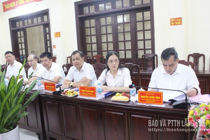Thành viên Đoàn kiểm tra dự buổi làm việc