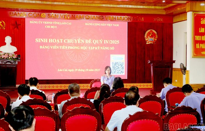 100% đảng bộ trực thuộc Đảng bộ tỉnh hoàn thành sinh hoạt chuyên đề "Đảng viên tiên phong học tập kỹ năng số".