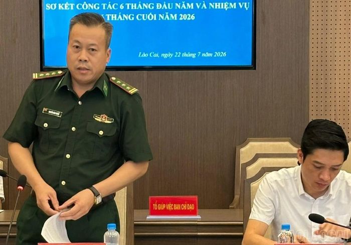 Các đại biểu phát biểu tham luận tại hội nghị.