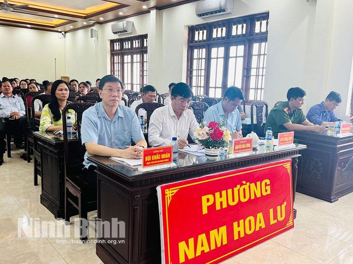 Các đại biểu dự hội nghị.