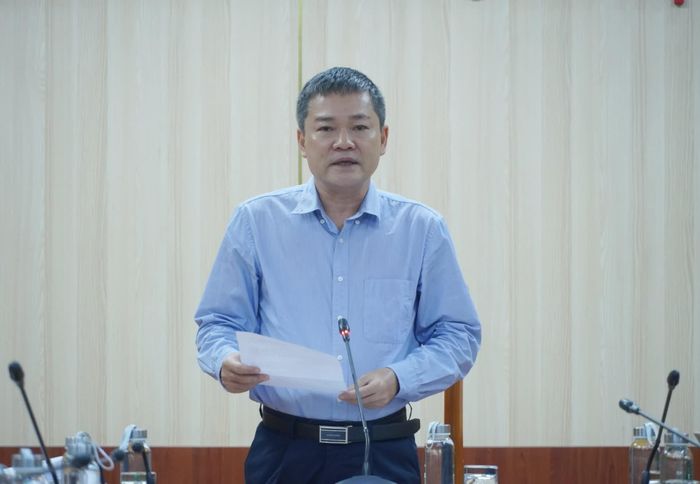 Đồng chí Phan Phong Phú, Phó Chủ tịch UBND tỉnh phát biểu kết luận tại buổi làm việc - Ảnh: H.L