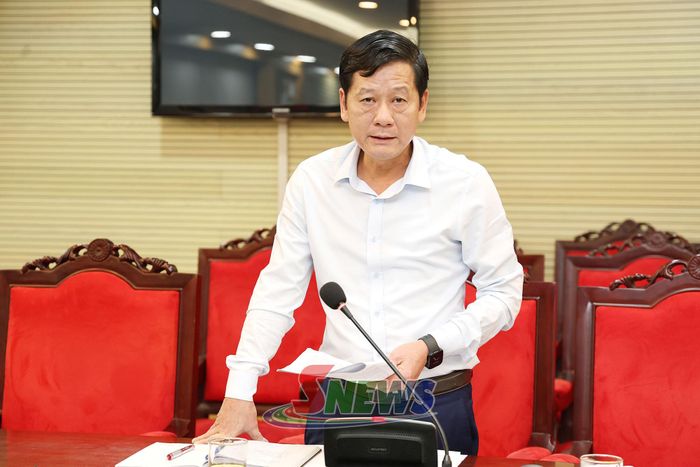 Lãnh đạo Sở Tài chính báo cáo tiến độ giải ngân vốn đầu tư công.